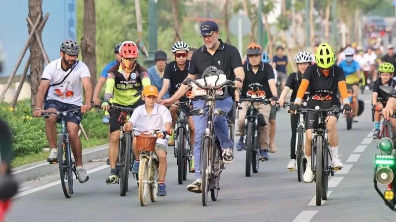 Le cyclisme inspire une ville plus verte à Hô Chi Minh-Ville. Photo: nhandan.vn