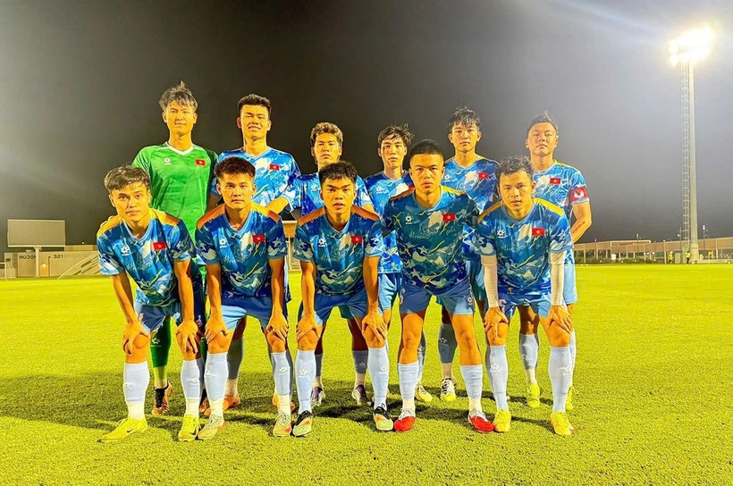 L'équipe U23 du Vietnam trébuche contre l'équipe U23 du Qatar lors de ses deux matches amicaux lors de son stage d'entraînement aux Émirats arabes unis.