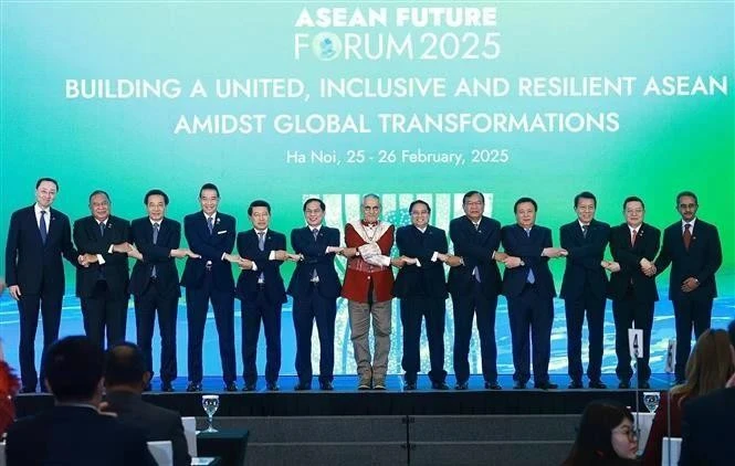 Des dirigeants des pays lors du Forum de l'avenir de l'ASEAN. Photo : VNA