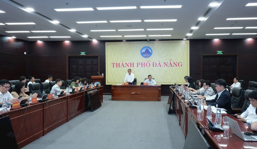Vue de la séance de travail sur les préparatifs de l’ICMP 2027, à Dà Nang, le 17 octobre. Photo: congly.vn
