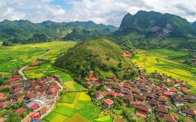 Le village de tourisme communautaire de Huu Liên est une destination idéale pour les touristes. Photo : toquoc.vn