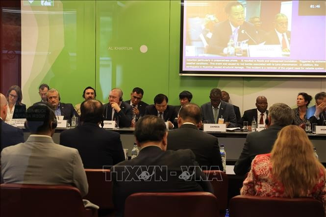 Le vice-ministre vietnamien de l’Agriculture et de l’Environnement, Nguyên Hoàng Hiêp, lors de la séance, à Genève, en Suisse, le 4 juin. Photo : VNA