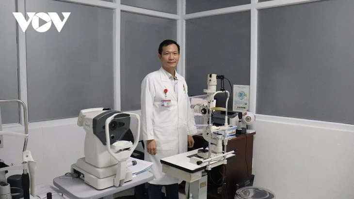 Le docteur Huynh Huu Nguyên, chef du service de chirurgie à l’Hôpital militaire 120. Photo: VOV