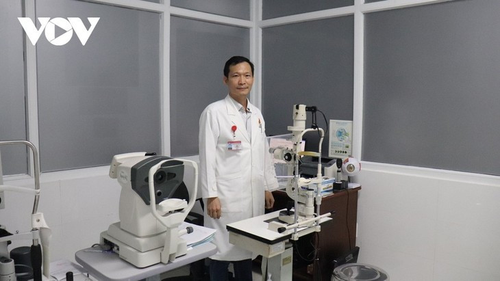 Le docteur Huynh Huu Nguyên, chef du service de chirurgie à l’Hôpital militaire 120. Photo: VOV