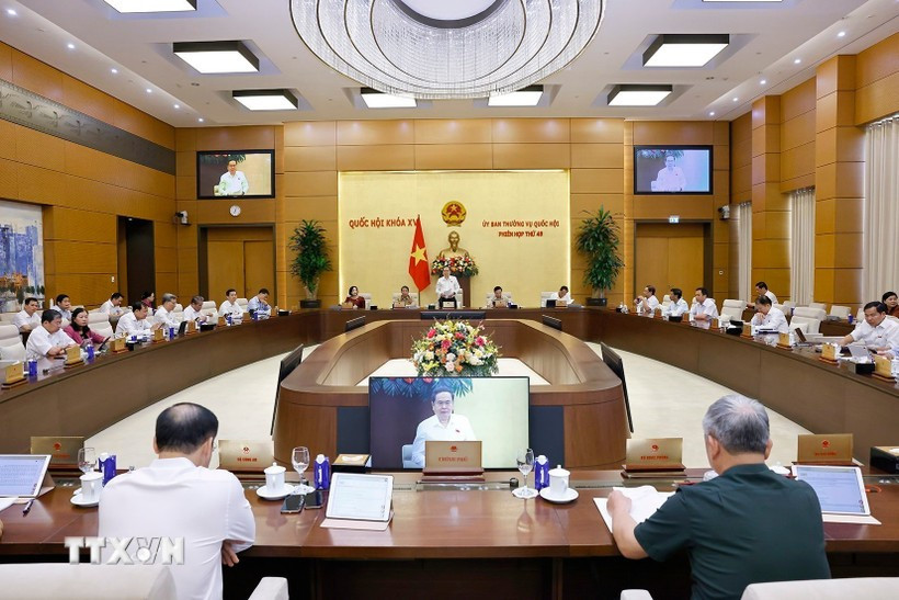 Le président de l'Assemblée nationale, Trân Thanh Mân, s'exprime en ouverture de la 49e session du Comité permanent de l’Assemblée nationale. Photo : VNA
