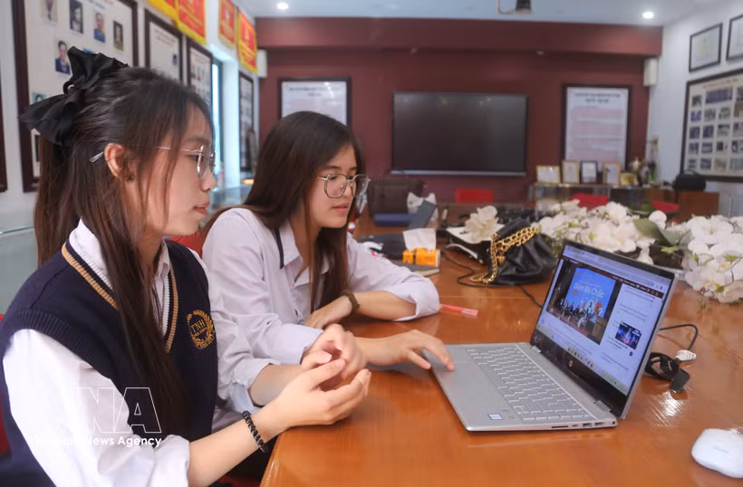 La ville de Hai Phong intensifie ses efforts pour doter ses jeunes de compétences numériques. Photo : VNA