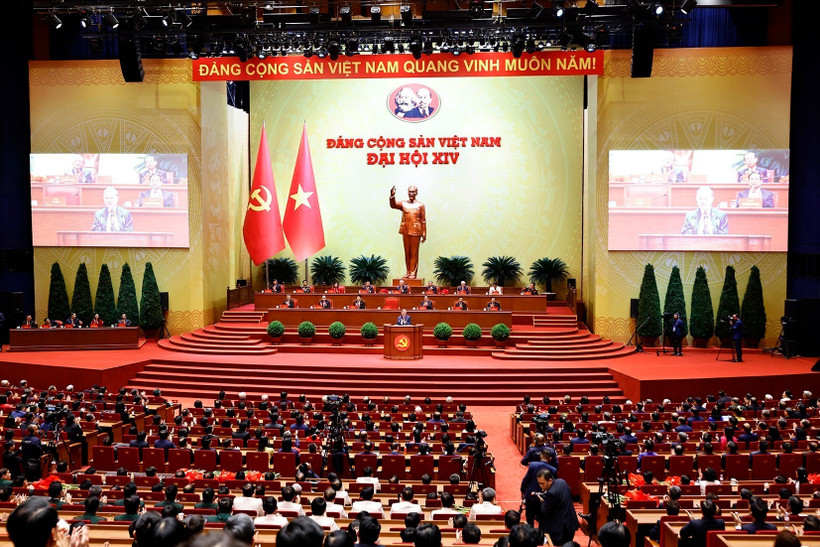Vue panoramique de la séance de clôture du 14e Congrès national du Parti communiste du Vietnam. Photo: VNA