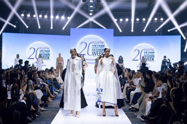 Les nouvelles collections de 20 créateurs et marques de mode internationaux et nationaux seront présentées lors de la Semaine internationale de la mode Aquafina Vietnam 2025 à Hanoi du 11 au 15 novembre. Photo: Multimedia JSC