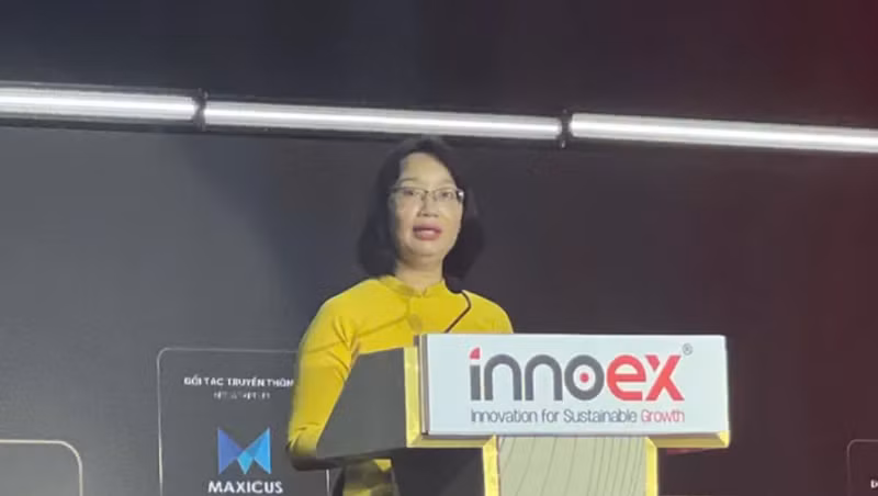Trân Thi Diêu Thuy, vice-présidente du Comité populaire de Hô Chi Minh-Ville, prend la parole. Photo: SGGP