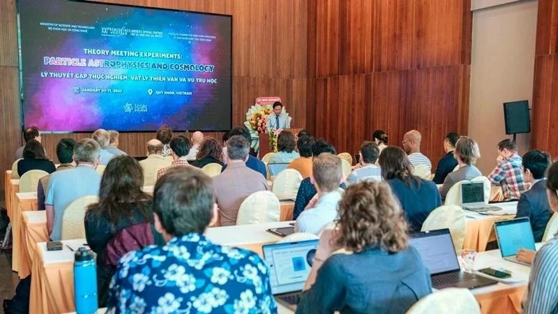 La conférence internationale « La théorie rencontre l’expérience : astrophysique des particules et cosmologie» (TMEX2025) devrait durer jusqu’au 11 janvier, à Quy Nhon, dans la province de Binh Dinh (Centre). Photo: VNA