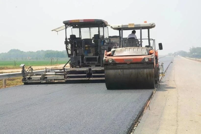 Les projets de transport clés doivent respecter le calendrier. Photo : VietnamPlus