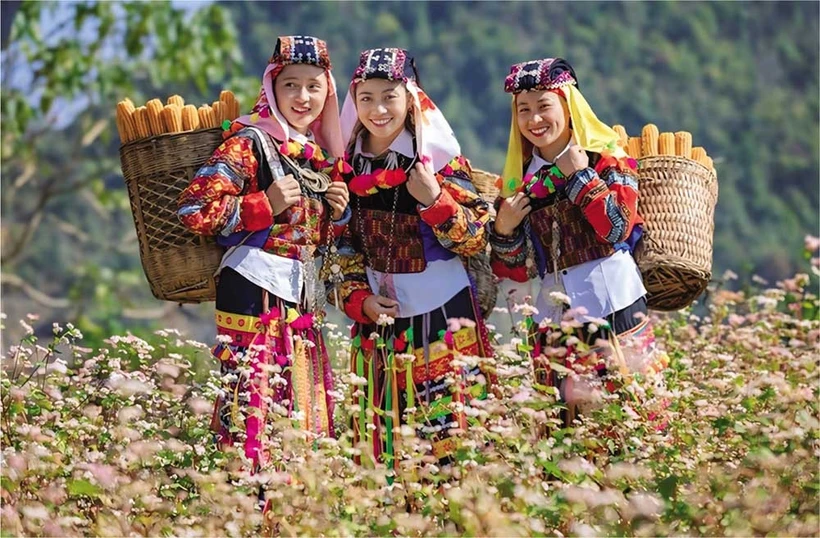 Des femmes issues d'ethnies minoraitaires à Hà Giang. Photo: baodautu.vn