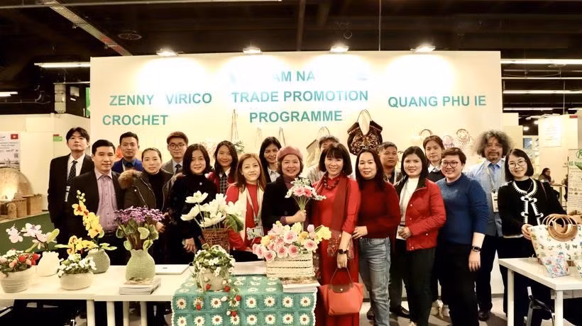 Soixante-cinq entreprises vietnamiennes présentent leurs produits à Ambiente 2025. Photo : VNA