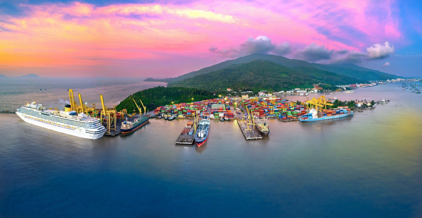 Selon le Fonds monétaire international (FMI), le PIB du Vietnam a atteint 476,3 milliards de dollars en 2024, se classant au 34ᵉ rang mondial et au 4ᵉ en Asie du Sud-Est. Photo: VietnamPlus