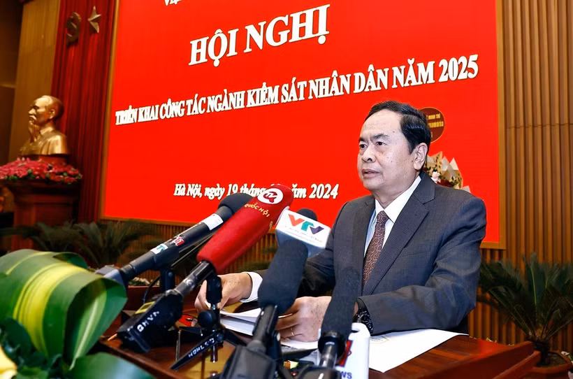 Le président de l’Assemblée nationale Trân Thanh Mân lors de la conférence, à Hanoi, le 19 décembre. Photo: VNA