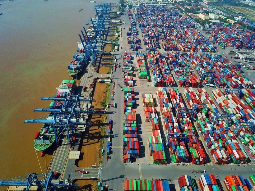 Conteneurs au port de Cat Lai, à Hô Chi Minh-Ville. Photo : Baodautu