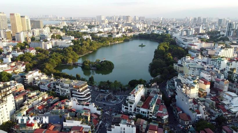 Le lac Hoàn Kiêm au cœur de Hanoi vu d’en haut. Photo : VNA