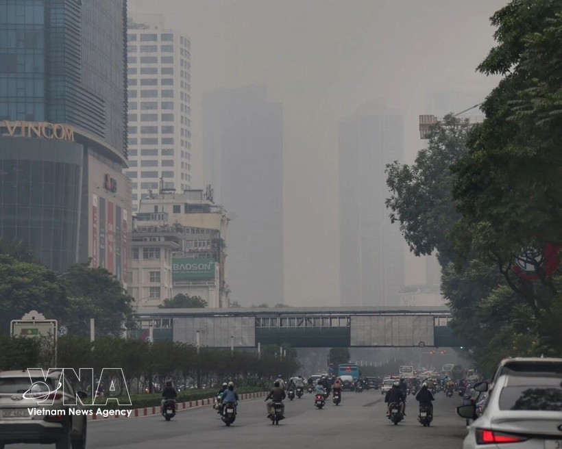 La ville de Hanoi est confrontée à une aggravation de la pollution de l'air. Photo : VNA