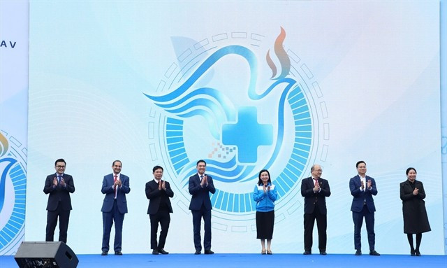 Des délégués ont participé au lancement officiel de l’initiative « L’équité en santé grâce à l’innovation dans les soins de santé », à Hanoi, le 14 décembre. Photo : gracieuseté des organisateurs