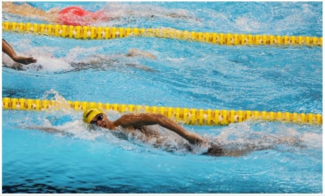 Nguyên Huy Hoàng, médaillé d'argent aux Jeux asiatiques 2018, fait partie des espoirs du Vietnam pour les Mondiaux de natation 2025. Photo: VNA