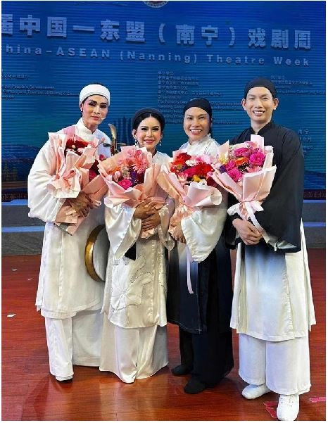 "Nhât thuc" (Éclipse) été récompensée dans quatre catégories : meilleure pièce, meilleur metteur en scène, meilleur acteur et meilleure actrice. Photo: cadn.com.vn