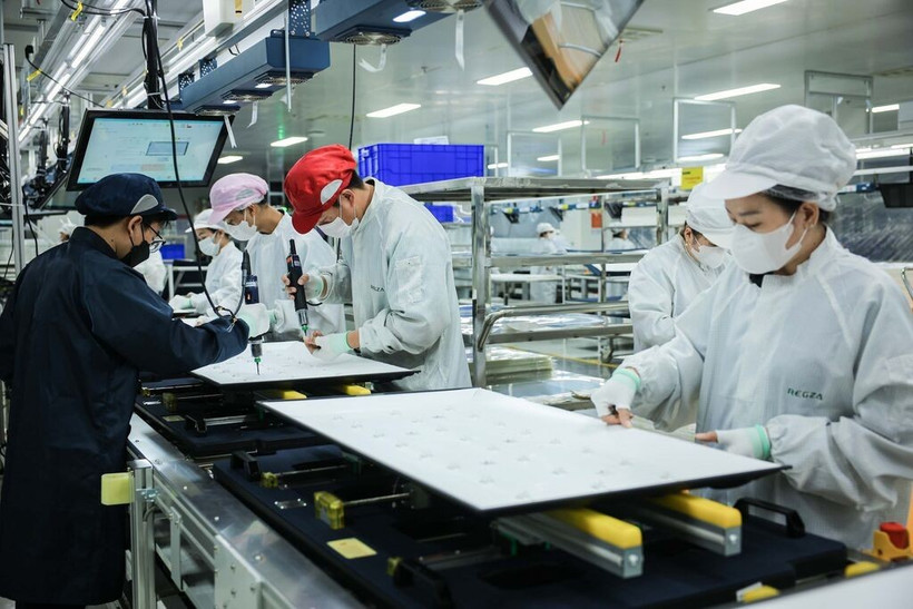 Le Vietnam confirme son statut de destination phare en Asie avec des flux d’investissements étrangers record en 2025. Photo : VNA