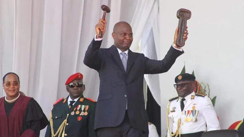 Daniel Chapo prête serment comme président du Mozambique dans la capitale, Maputo. Photo: Xinhua