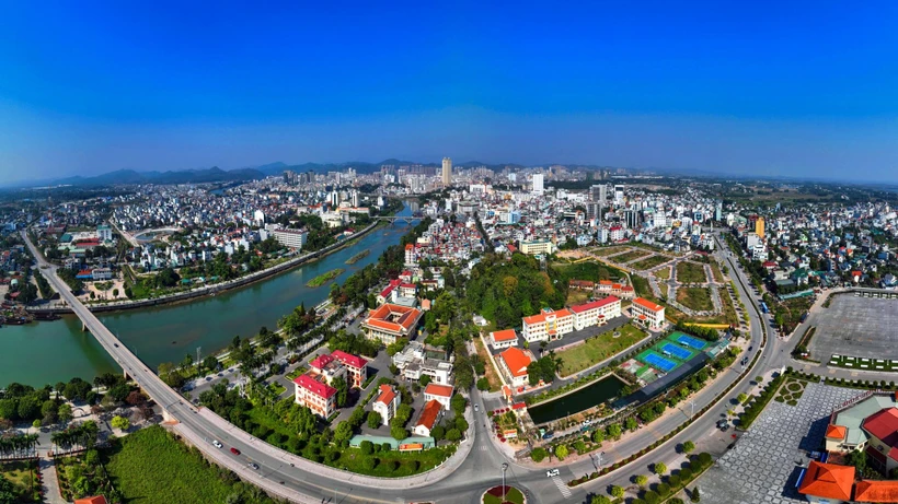 La ville de Mong Cai vue d'en haut. Photo: cafebiz.vn