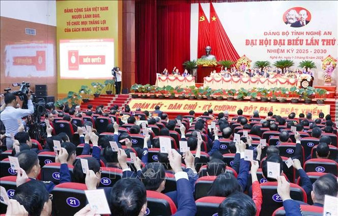 Le 20e Congrès de l’organisation du Parti de la province centrale de Nghe An. Photo: VNA hinh-anh-1.jpg