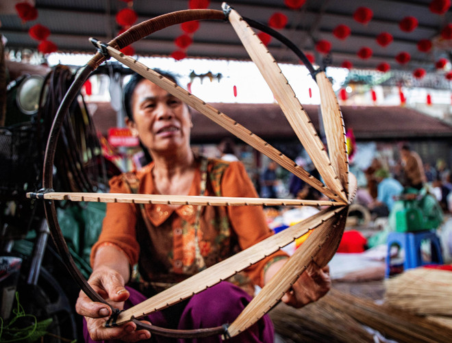 04-phien-cho-chop-nhoang-giu-nghe-tram-nam-8657764.jpg