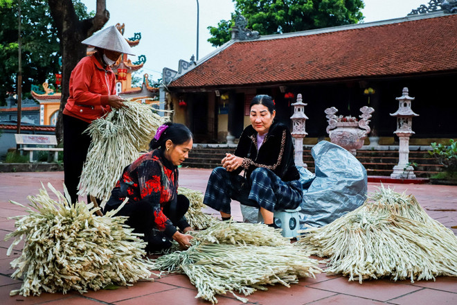 03-phien-cho-chop-nhoang-giu-nghe-tram-nam-8657769.jpg