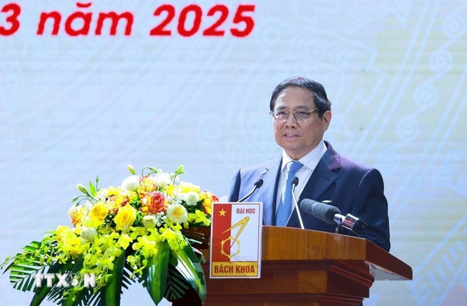 Le Premier ministre Pham Minh Chinh s'exprime lors de la cérémonie de lancement du mouvement d'alphabétisation numérique. Photo : VNA anh-12.jpg