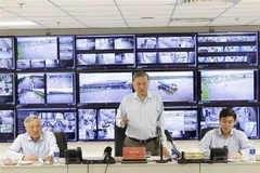 Le leader du Parti To Lam appelle à une reconstruction accélérée après les inondations de Hue. Photo : VNA