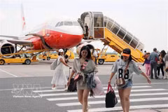Les avions opèrent à l'aéroport international de Cát Bi dans la ville de Hải Phòng. Photo : VNA