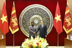 Le président de l'Assemblée nationale (AN), Tran Thanh Man (droite) et le président sri-lankais Anura Kumara Dissanayaka. Photo ; VNA