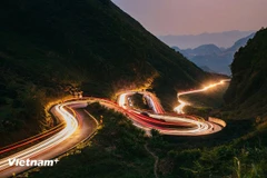 Des routes de cols de montagne uniques. Photo : Vietnamplus