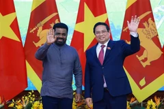 Le Premier ministre vietnamien Pham Minh Chinh (droite) et le président sri-lankais Anura Kumara Disanayaka. Photo : VNA