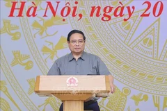 Le Premier ministre Pham Minh Chinh, à la tête du Comité de pilotage chargé de la révision et de la clarification du système juridique, a affirmé trois objectifs de la révision juridique lors de la sixième réunion du comité, qui s'est tenue à Hanoï le 20 septembre. Photo : VNA