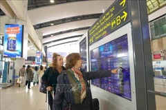 Le Vietnam accorde une exemption de visa de 45 jours aux citoyens de 12 pays. Photo : VNA
