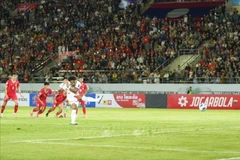 Xuan Son ouvre le score pour le Vietnam sur penalty à la 68e minute. (Photo : VNA)