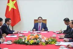 Le Premier ministre vietnamien Pham Minh Chinh s'est entretenu par téléphone avec son homologue cambodgien Hun Manet dans l'après-midi du 15 août, à la demande de la partie cambodgienne. Photo : VNA
