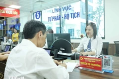 Centre de services administratifs publics du quartier de Dong Da, au 71, rue Ton Duc Thang. (Photo : VNA)
