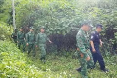 Patrouille conjointe entre Lai Chau et une localité chinoise pour faire respecter la réglementation frontalière