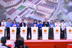 Le Premier ministre Pham Minh Chinh a assisté, le 9 novembre, à une cérémonie organisée dans la commune de Yen Khuong, province centrale de Thanh Hoa. Photo : VNA