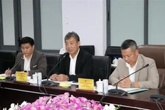 Le président du groupe WAGO, Kiuchi Hirokazu, s'exprime lors de la réunion avec les représentants du Comité populaire de la province de Vinh Long, le 12 septembre. (Photo : VNA)