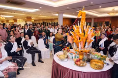 Des délégués participent à la célébration du Nouvel An traditionnel lao Bunpimay au Vietnam. Photo : VNA