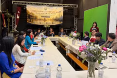 Lors du Forum vietnamien NRW 2026 placé sous le thème « Connecter – Soutenir – Intégrer – Développer ». Photo : VNA