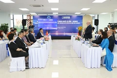 Lors de la rencontre. Photo : VNA