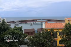 Le site touristique du Pont du Baiser (Kiss Bridge), situé dans le quartier d’An Thoi, à Phu Quôc. Photo : VNA