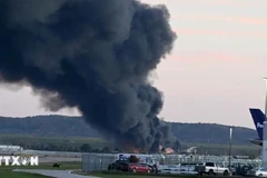 L'avion cargo UPS s'est écrasé et a pris feu à Louisville. Photo : Getty Images/VNA